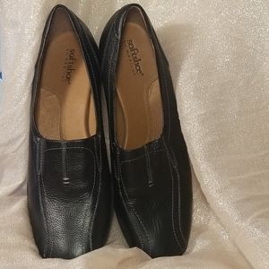 Medicus SoftShoe Casual  Black Shoe Size 8.5